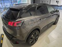 Usado Peugeot 3008 GT 130 CV (95 kW) 2023 Gris / plata SUV