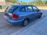 Usado Kia Rio 97 CV (71 kW) 2003 Azul Berlina
