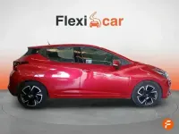 Usado Nissan Micra Acenta 92 CV (67 kW) 2021 Rojo Utilitario