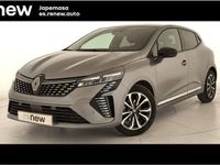 Usado Renault Clio V Techno 100 CV (73 kW) 2025 Gris Berlina
