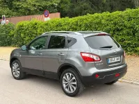 Usado Nissan Qashqai Tekna 130 CV (95 kW) 2012 Gris / plata SUV