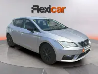 Usado Seat Leon 150 CV (110 kW) 2019 Gris Berlina