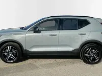 Nuevo Volvo XC40 Plus 163 CV (119 kW) 2026 Gris / plata SUV