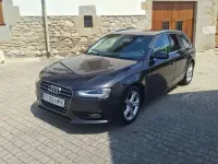 Usado Audi A4 136 CV (100 kW) 2013 Negro Familiar