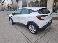 Usado Renault Captur Intens 100 CV (73 kW) 2023 Blanco SUV