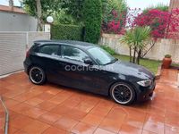 Usado BMW 116 122 CV (89 kW) 2011 Negro Utilitario