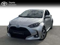 Usado Toyota Yaris Hybrid Active 116 CV (85 kW) 2024 Gris Utilitario