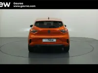 Usado Renault Clio V Techno 90 CV (66 kW) 2023 Naranja Berlina