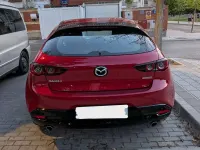 Usado Mazda 3 121 CV (88 kW) 2020 Rojo Utilitario