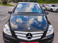 Usado Mercedes B180 109 CV (80 kW) 2009 Negro Monovolumen