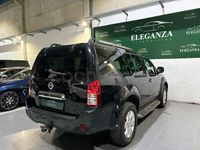 Usado Nissan Pathfinder XE 171 HP (125 kW) 2006 Preto SUV