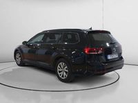 Usado VW Passat Business 122 CV (89 kW) 2021 Gris Familiar