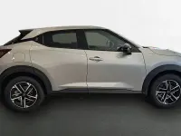 Usado Nissan Juke N-Connecta 114 CV (83 kW) 2024 Skline grey (metalizado) SUV