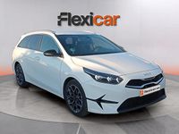 Usado Kia Ceed Style 100 CV (73 kW) 2025 Blanco Utilitario