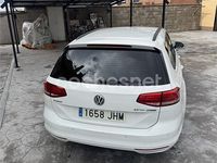 Usado VW Passat Advance 150 CV (110 kW) 2015 Blanco Familiar