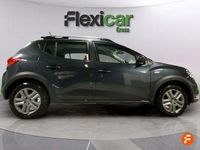 Usado Dacia Sandero Comfort 101 CV (74 kW) 2022 Gris