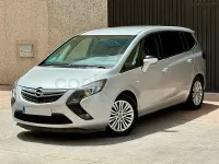 Usado Opel Zafira Tourer Excellence 140 CV (102 kW) 2017 Gris / plata Monovolumen