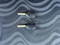 Usado Mini ONE 90 CV (66 kW) 2004 Azul Utilitario
