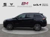 Usado Jeep Compass Limited 131 CV (96 kW) 2022 Negro SUV