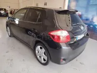 Usado Toyota Auris 126 CV (92 kW) 2010 Negro Utilitario