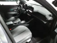 Usado Peugeot e-2008 Allure 100 kW (136 CV) 2023 Gris SUV