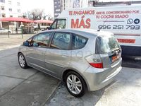 Usado Honda Jazz Executive 100 CV (73 kW) 2009 Gris / plata Utilitario