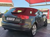 Usado Audi A3 Sportback Attraction 140 CV (102 kW) 2006 Negro Utilitario