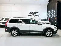 Usado Volvo XC70 Summum 181 CV (133 kW) 2015 Blanco Familiar