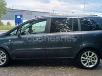 Usado Opel Zafira Cosmo 120 CV (88 kW) 2008 Gris / plata Monovolumen