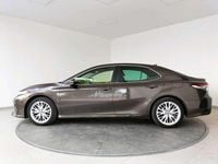 Usado Toyota Camry Advance 218 CV (160 kW) 2020 Marrón Berlina