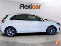 Usado Hyundai i30 116 CV (85 kW) 2021 Blanco Utilitario