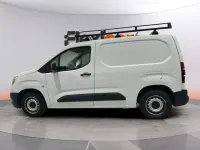 Usado Opel Combo Expression 100 CV (73 kW) 2019 Blanco Monovolumen