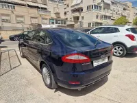 Usado Ford Mondeo Trend 125 CV (91 kW) 2007 Azul Berlina