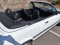 Usado BMW 318 Cabriolet 115 CV (84 kW) 1992 Blanco Descapotable