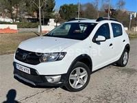 Usado Dacia Sandero Stepway 90 CV (66 kW) 2014 Blanco Berlina