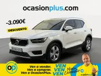 Usado Volvo XC40 Momentum 190 CV (139 kW) 2019 Blanco SUV