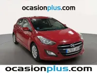 Usado Hyundai i30 90 CV (66 kW) 2015 Rojo Utilitario