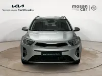 Usado Kia Stonic 100 CV (73 kW) 2025 Gris SUV
