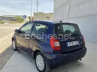 Usado Citroën C2 VTR Sport 70 CV (51 kW) 2004 Azul Utilitario