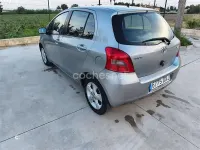 Begagnad Toyota Yaris Sol 87 HK (63 kW) 2006 Grå Sedan