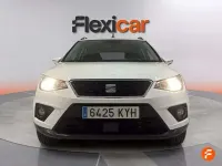 Usado Seat Arona Ecomotive 95 CV (69 kW) 2019 Blanco SUV