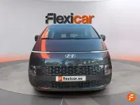 Usado Hyundai Staria 177 CV (130 kW) 2023 Gris Monovolumen
