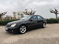 Usado Mercedes C270 Avantgarde 170 CV (125 kW) 2004 Negro Berlina