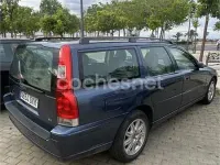 Usado Volvo V70 Momentum 163 CV (119 kW) 2005 Azul Familiar