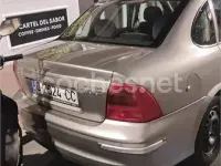 Usado Opel Vectra 100 CV (73 kW) 1999 Beige Berlina