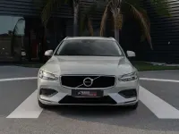Usado Volvo V60 Momentum 150 CV (110 kW) 2019 Blanco Familiar