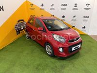 Usado Kia Picanto 66 CV (48 kW) 2015 Granate Utilitario