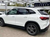 Usado Mercedes GLA220 AMG 190 CV (139 kW) 2020 Blanco SUV