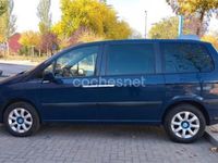 Usado Peugeot 807 160 CV (117 kW) 2005 Azul Monovolumen