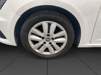 Usado Renault Mégane IV Intens 115 CV (84 kW) 2022 Blanco Berlina
